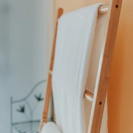 La Maison Rouge De Givet