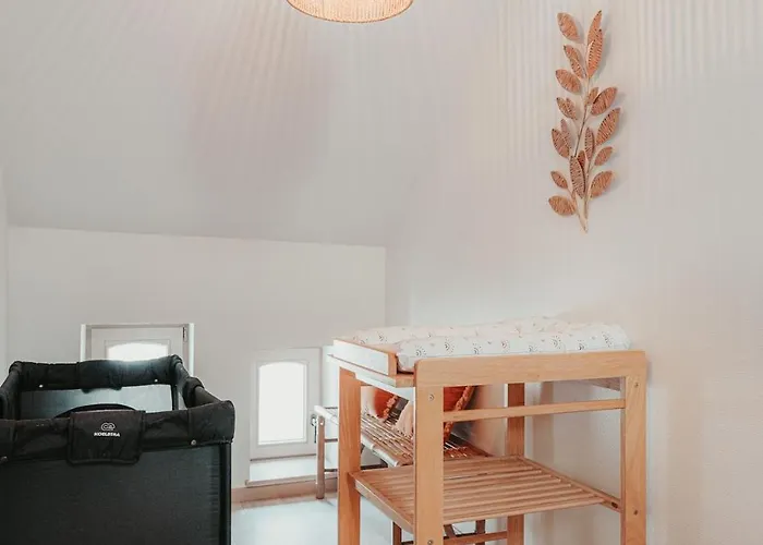 Sejour Cosy Au Coeur Historique Nyaraló