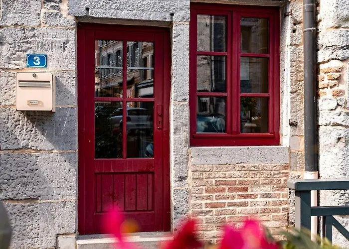 La Maison Rouge De Holiday home *